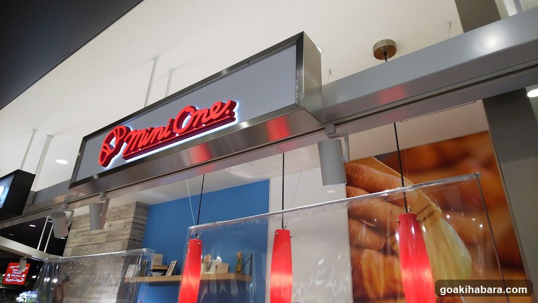 Mini One Store Interior View