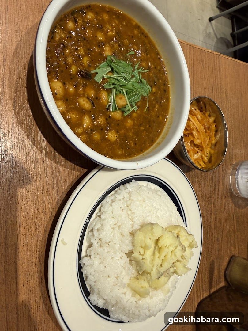 Chickpea Curry with Rice and Mash