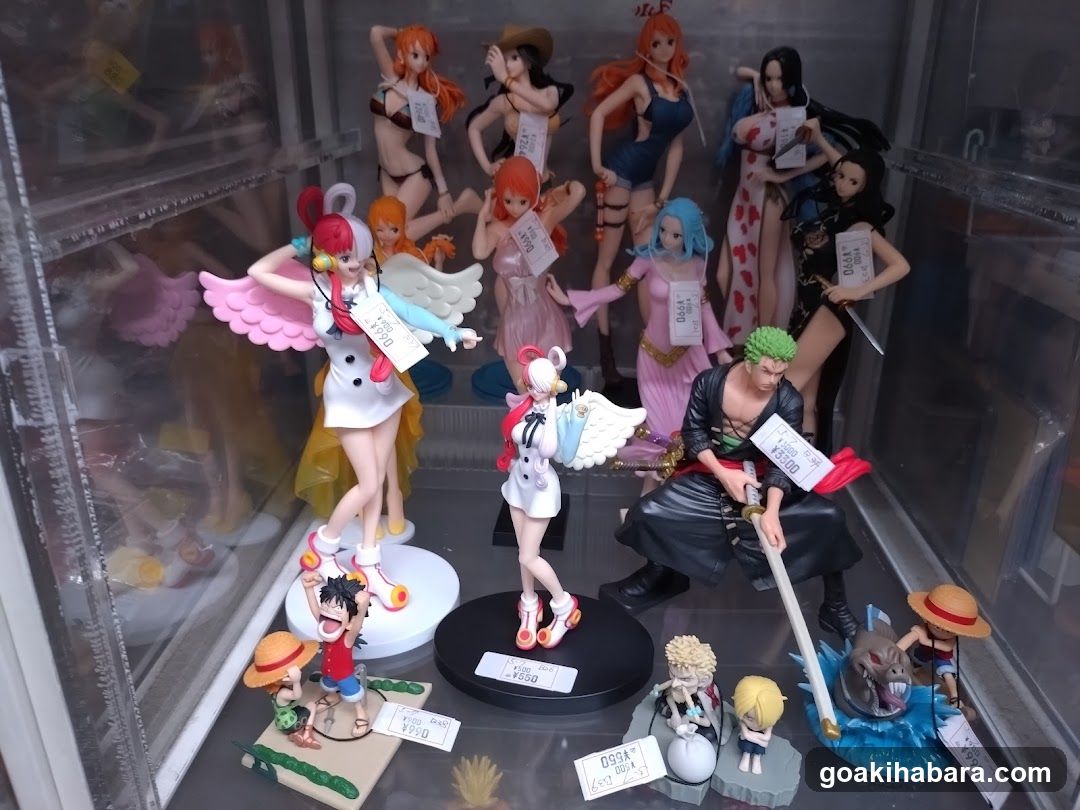 One Piece Figure Collection Display