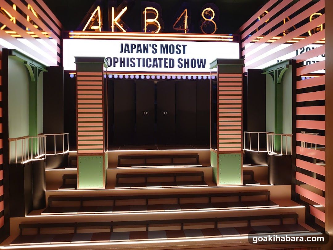 AKB48 Show Entrance