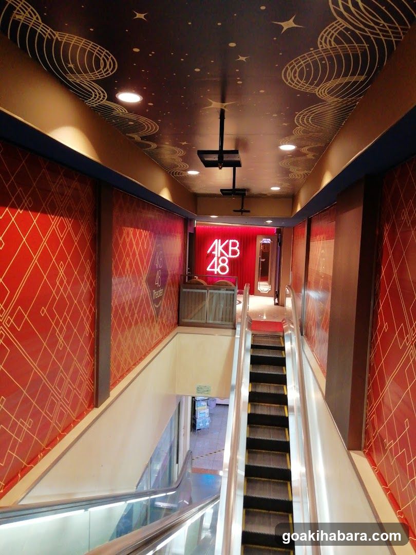 AKB48 Interior Corridor