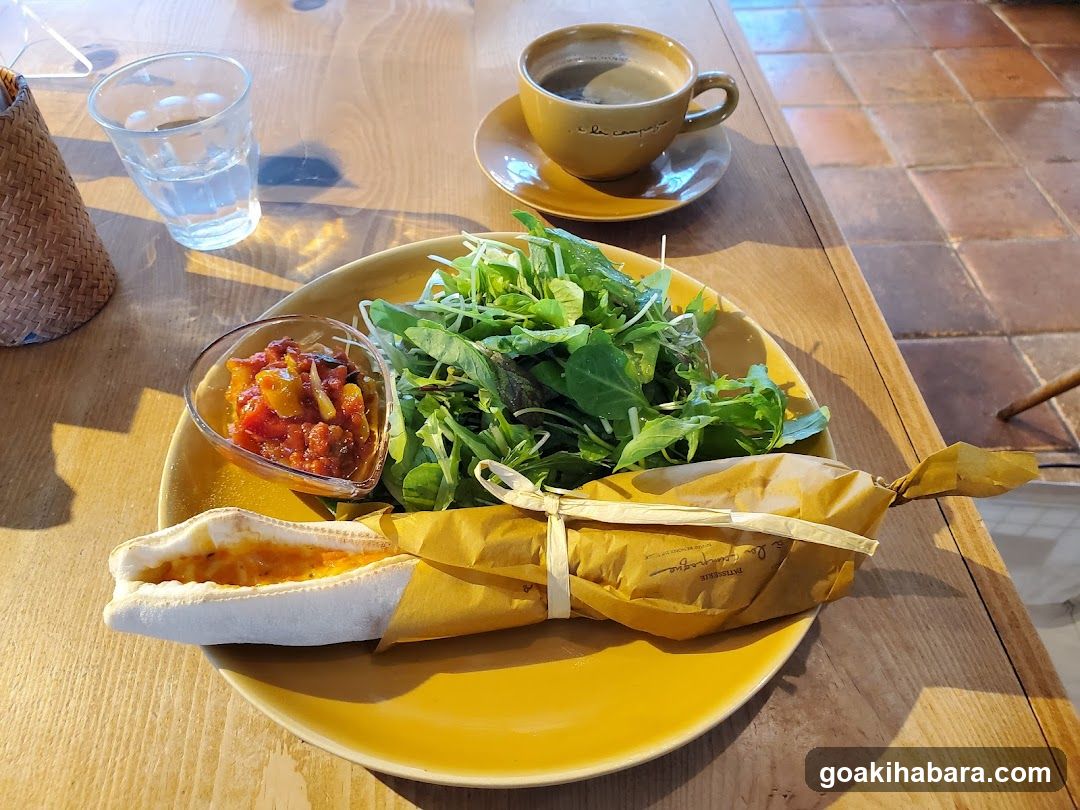 Breakfast at a Cafe