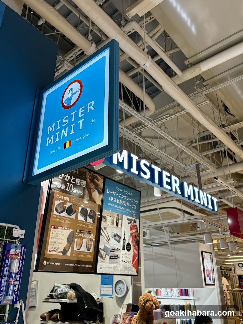 Mister Minit Store Interior