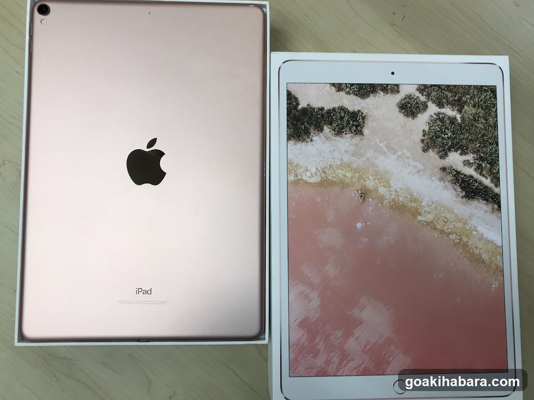 Unboxed iPad Pro