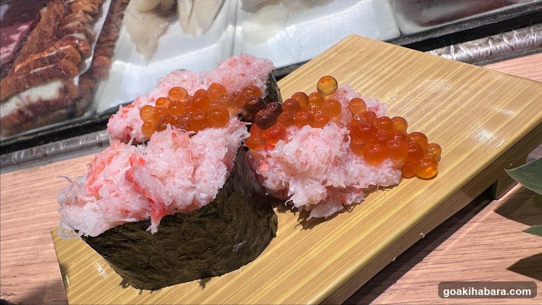 Sushi with Crab and Roe