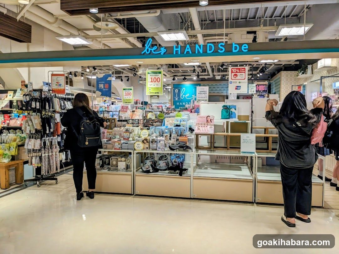 be HANDS be Store Interior