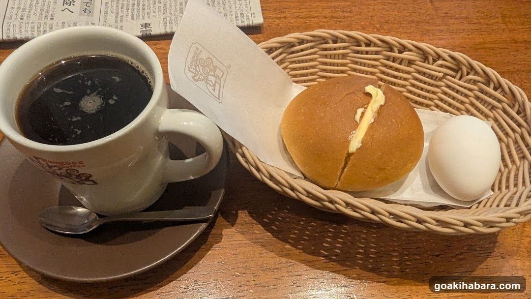 Breakfast with Coffee and Bun