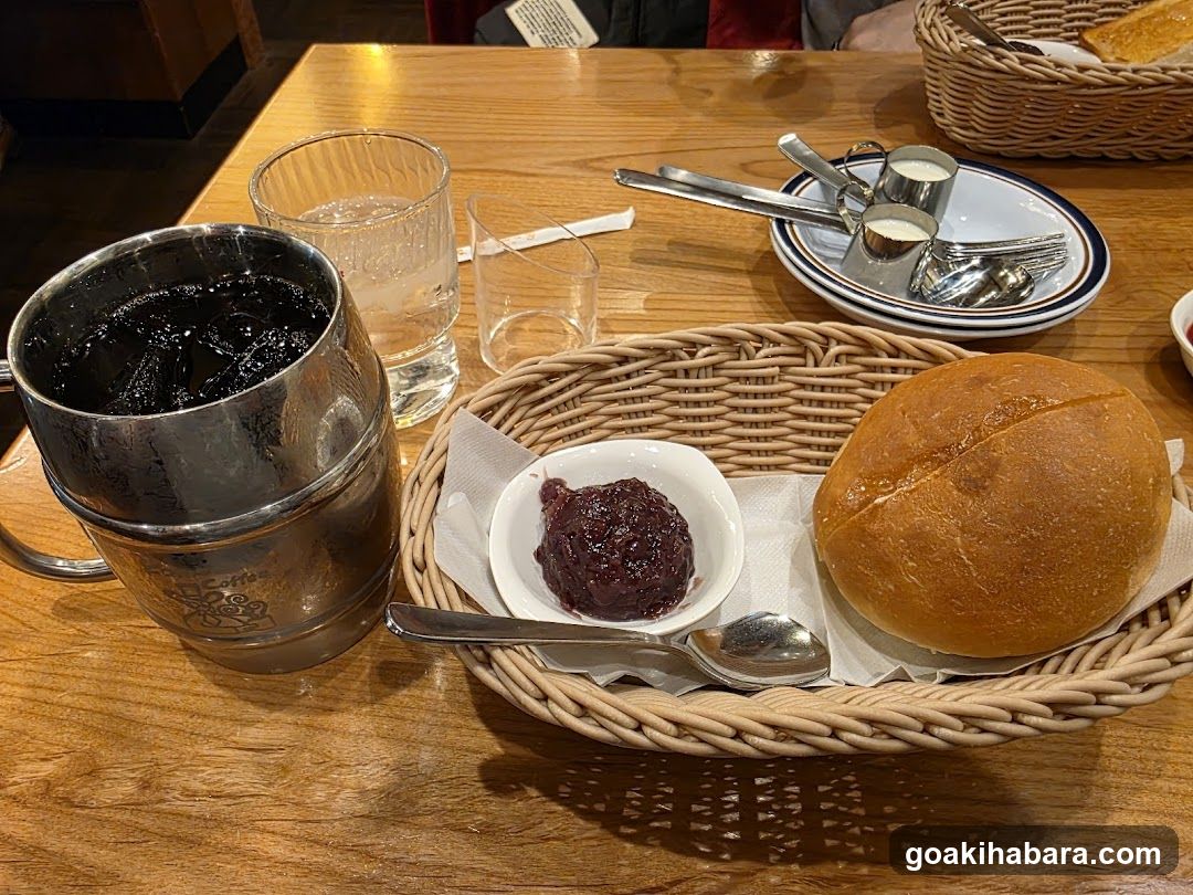 Breakfast Table Setting