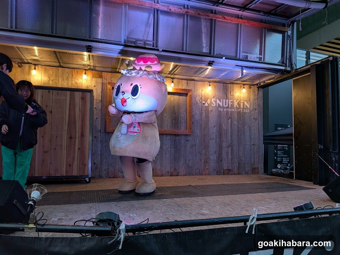 SNUFKIN Mascot on Stage