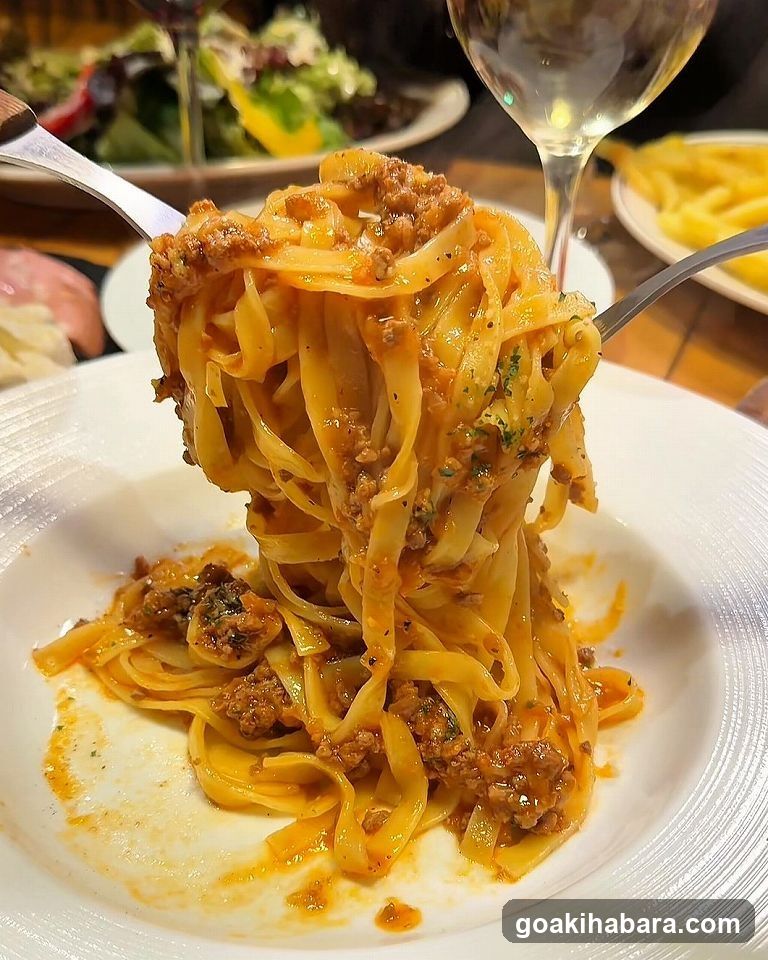 Pasta with Meat Sauce