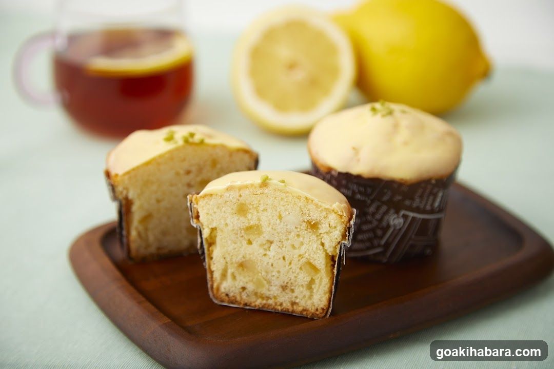 Lemon Muffins with Glaze