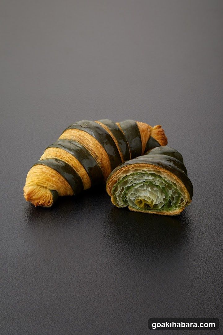 Seaweed Croissant