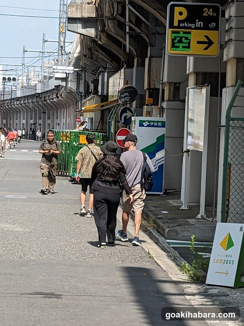 Parking in 秋葉原