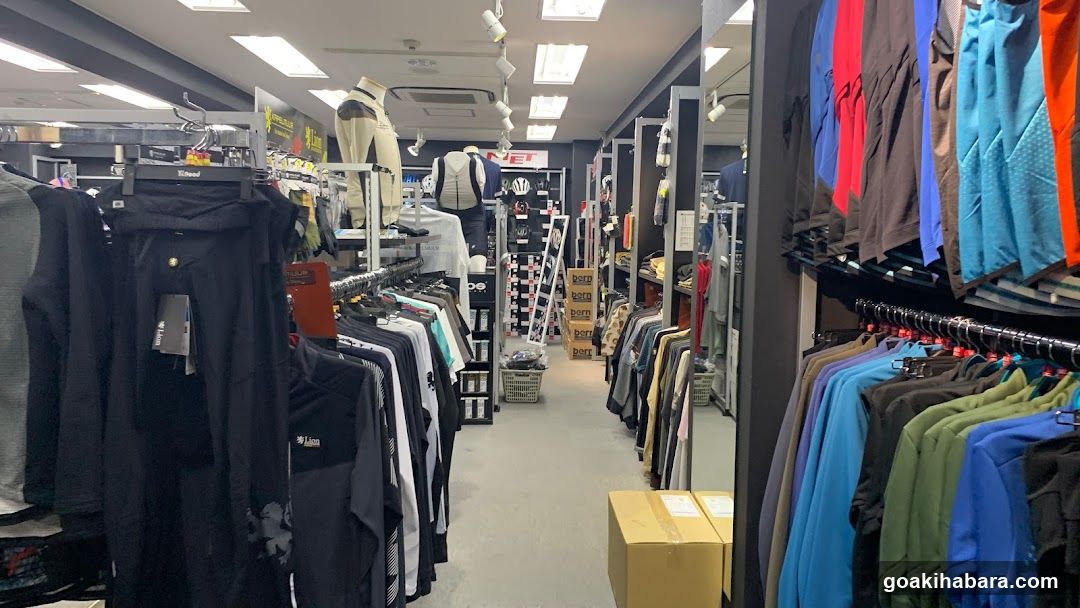 Y's Road Ueno Wear Shop