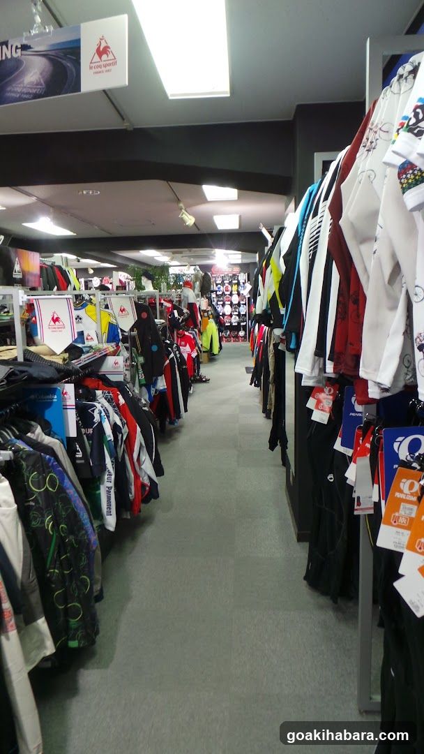 Y's Road Ueno Wear Shop
