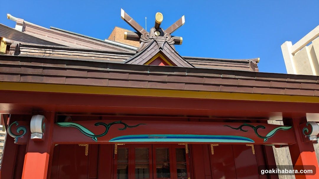 Shrine for Complexly Enshrined Deities